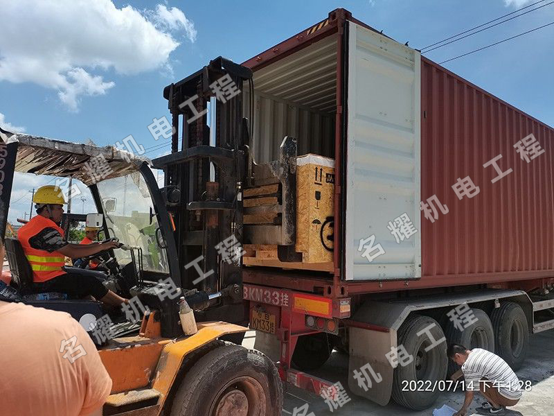 貴陽(yáng)塞峰飛機(jī)發(fā)動(dòng)機(jī)制造